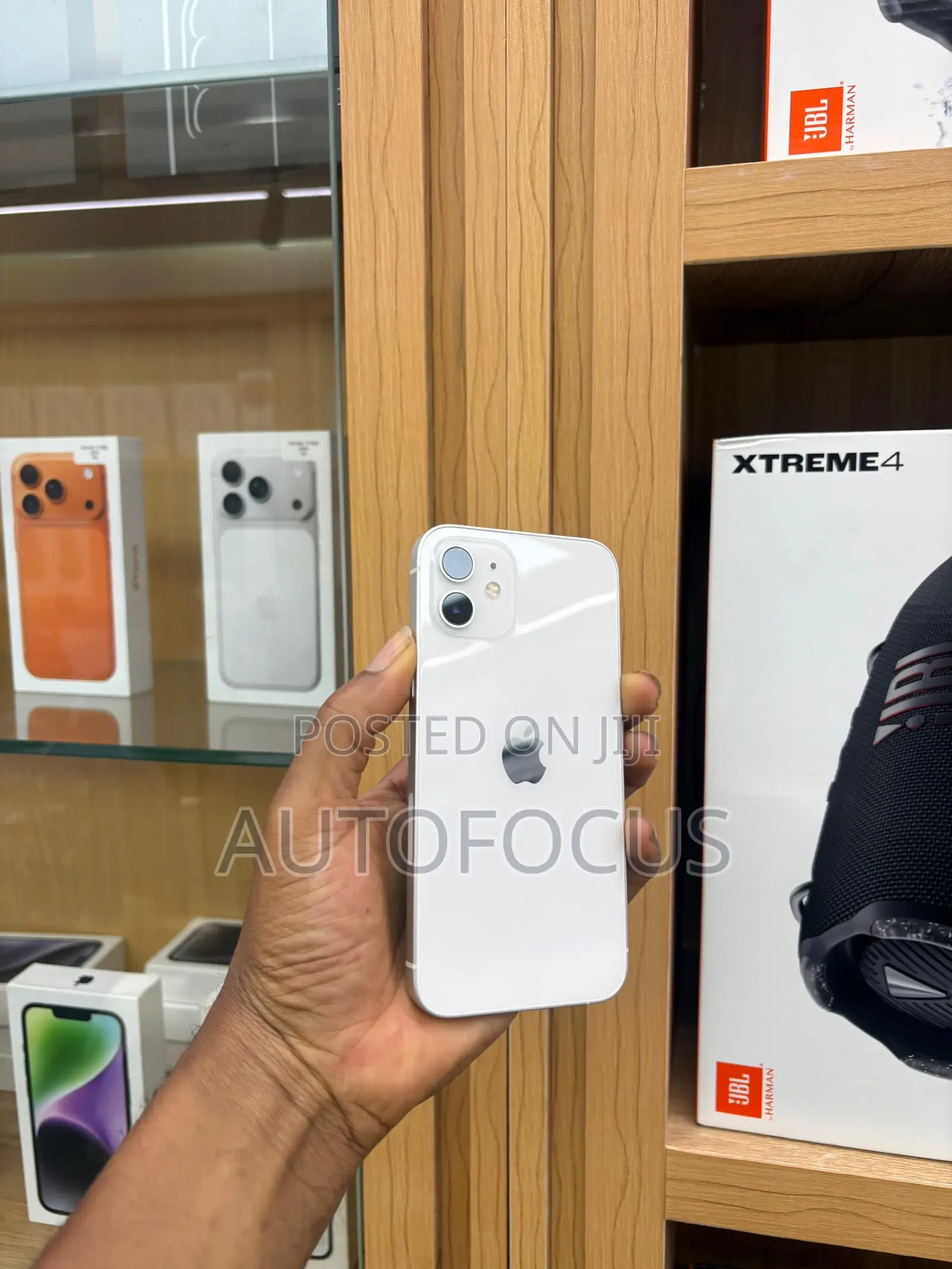Apple iPhone 12 64 GB White