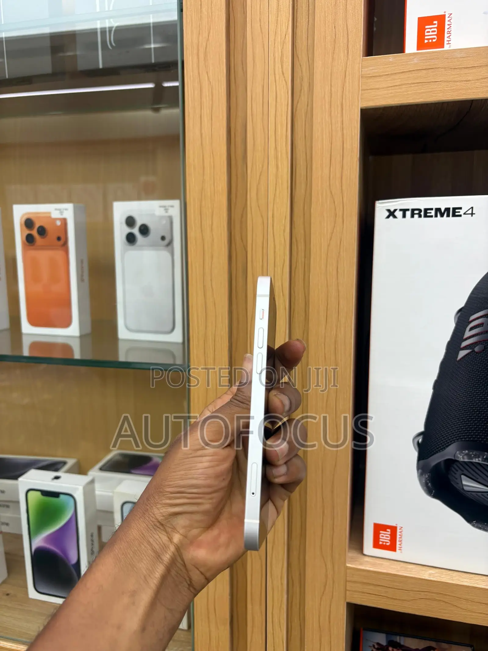 Apple iPhone 12 64 GB White