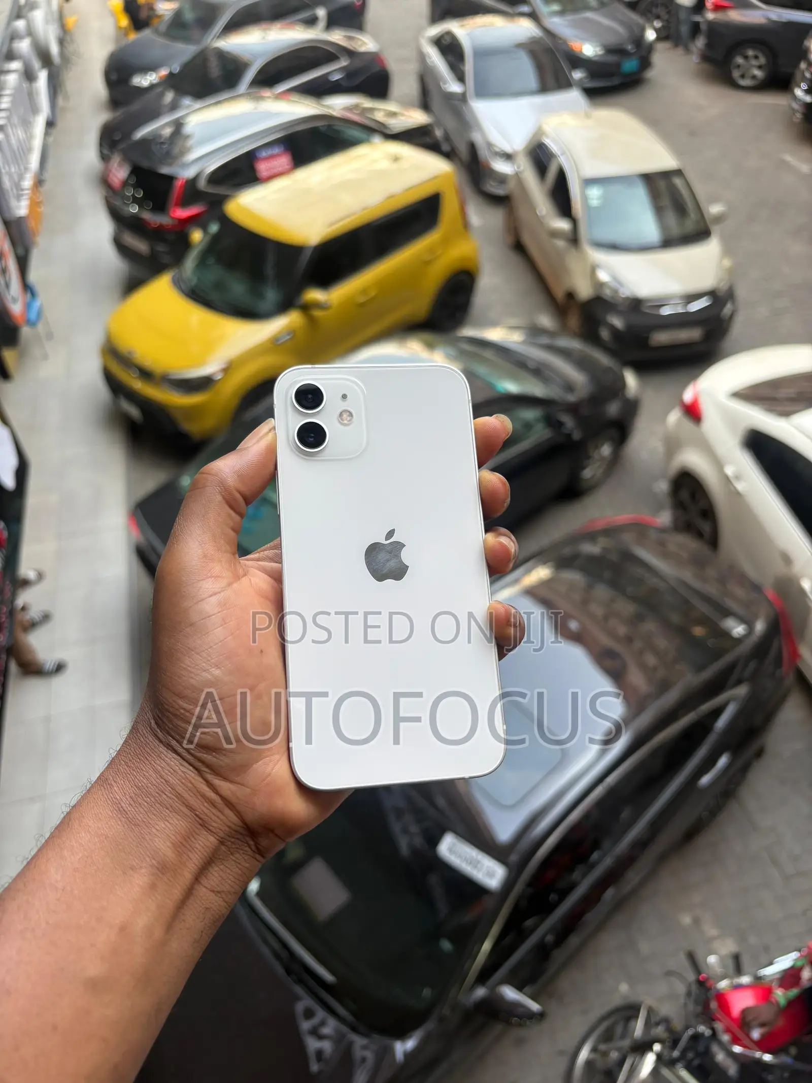 Apple iPhone 12 64 GB White