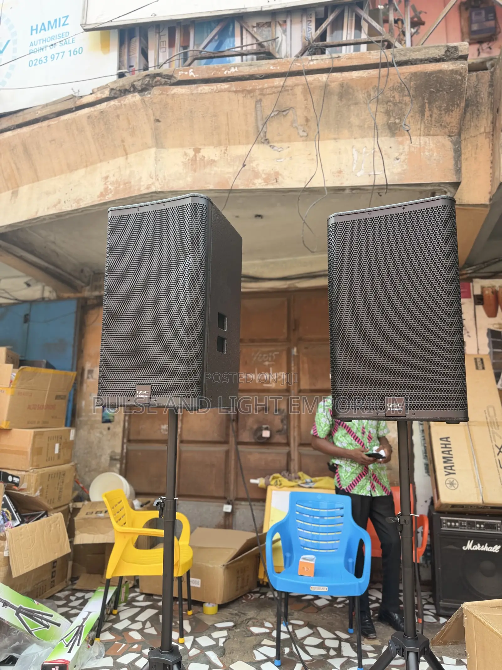 Qsc E115 15" 2-way Passive Loudspeaker