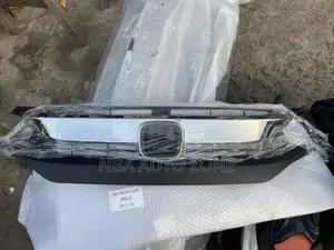 Honda Civic 2016-18 Top Grille