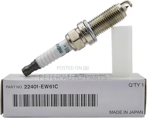Nissan Versa 2012-14 Spark Plugs. Original.