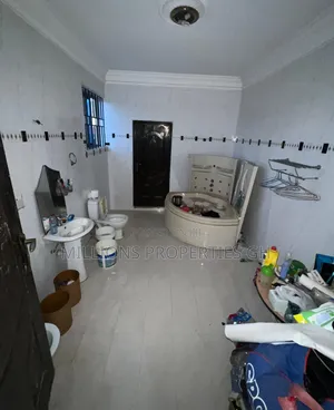 7bdrm House in Millions Properties, McCarthy Hill for sale