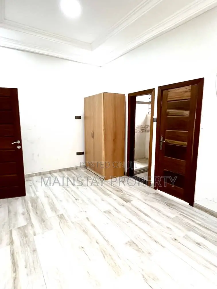 5bdrm House in Mainstay Estates, Tema Metropolitan for rent