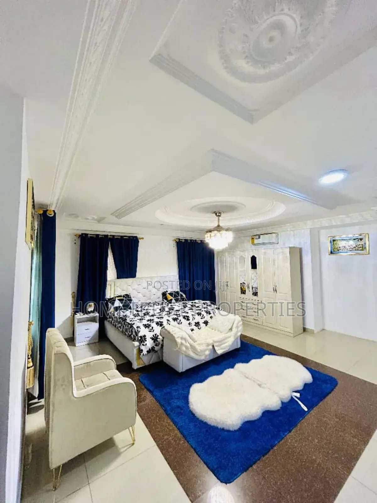 7bdrm Mansion in Hometrust Properties, East Legon for sale