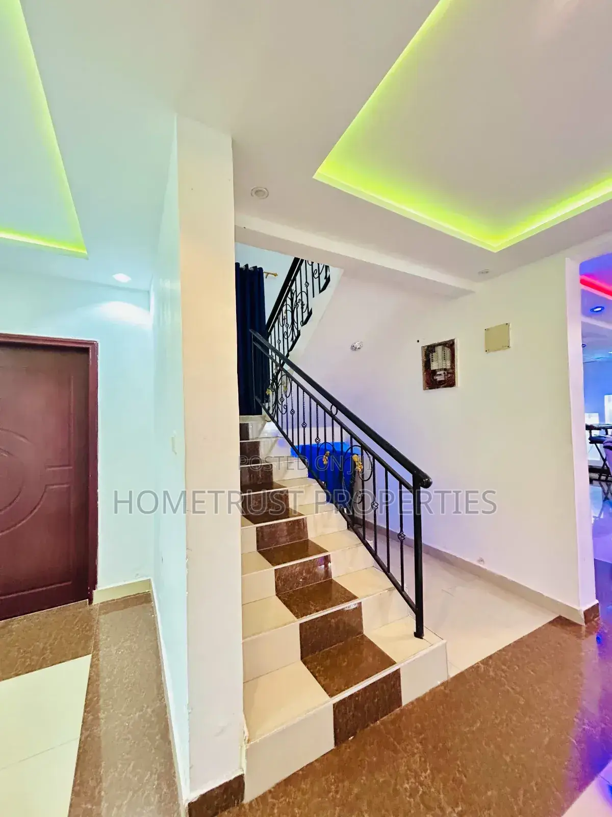 7bdrm Mansion in Hometrust Properties, East Legon for sale