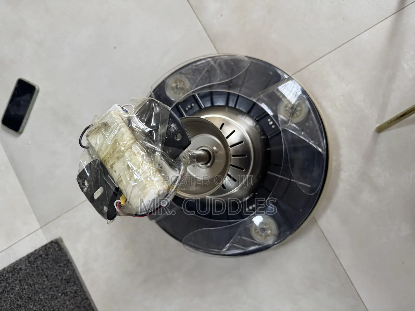 Ceiling Fan With Retractable Blades and Remote.
