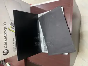 New Laptop HP 15-fd0290ns 4GB Intel SSD 128GB