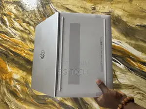 New Laptop HP 15-fd0290ns 4GB Intel SSD 128GB