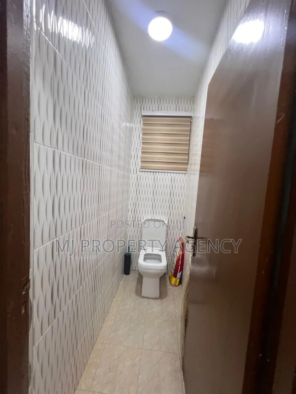 Community 26 TDC Apartment