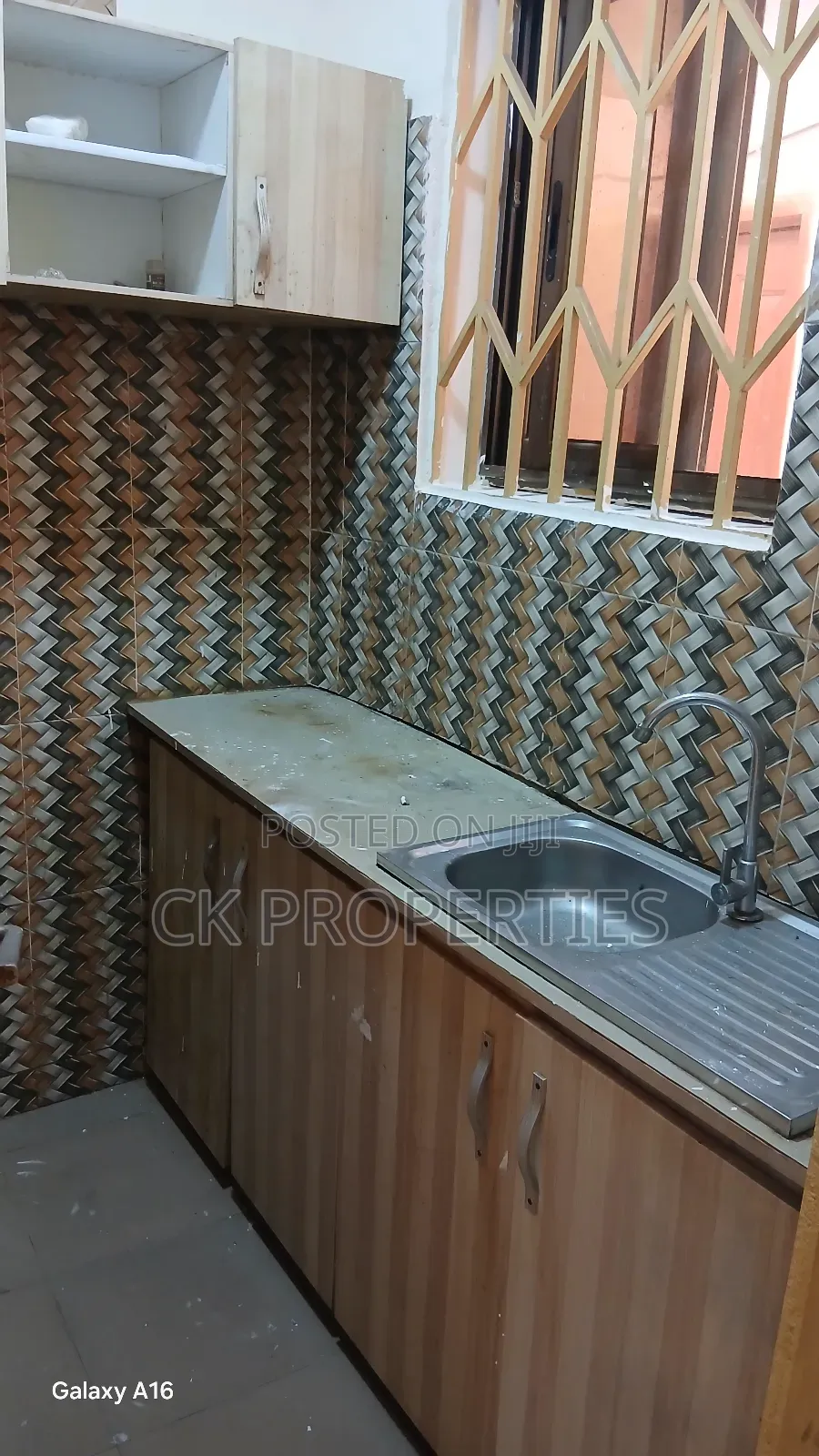 Mini Flat in Haatso for rent