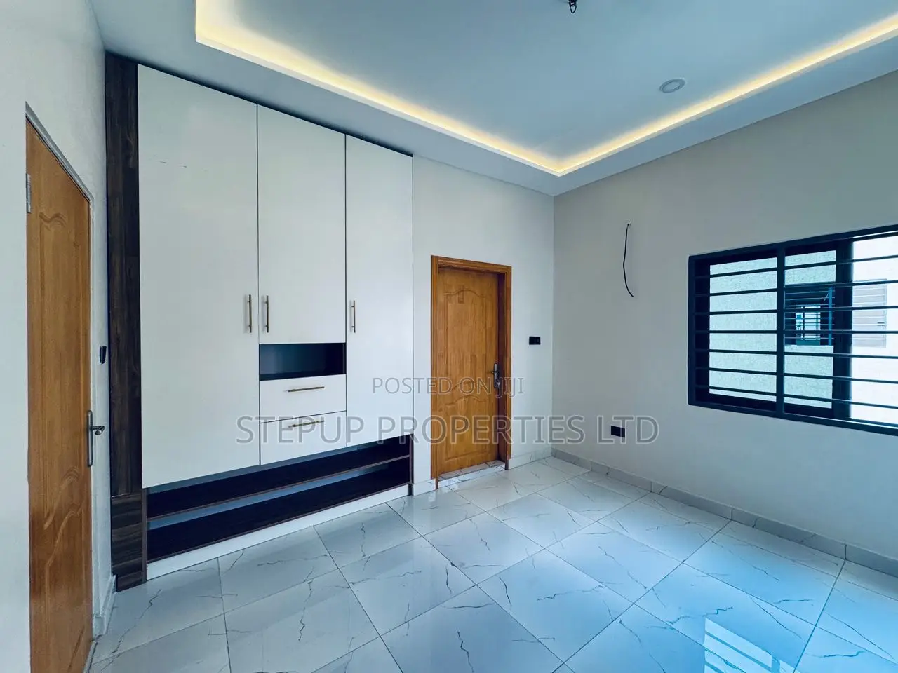 3bdrm Townhouse / Terrace in Lakeside for rent