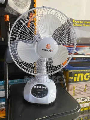 Solar Rechargeable Fan / Bluetooth
