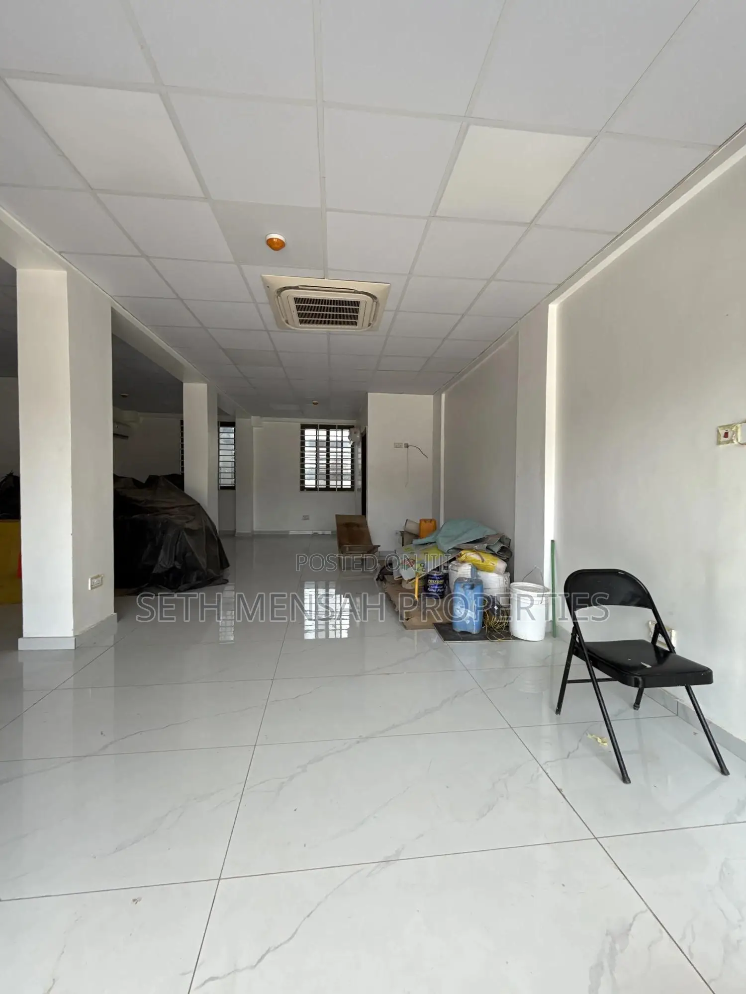 Shops Available for Rent at Adjriganor
