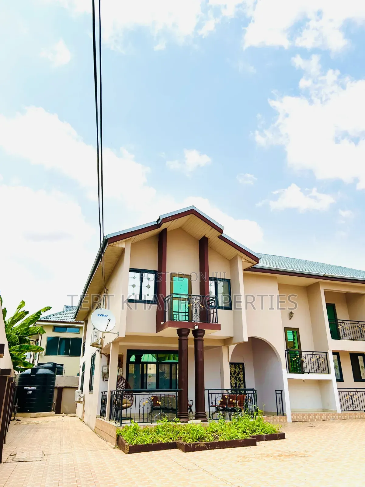 7bdrm House in Extension, East Legon for sale