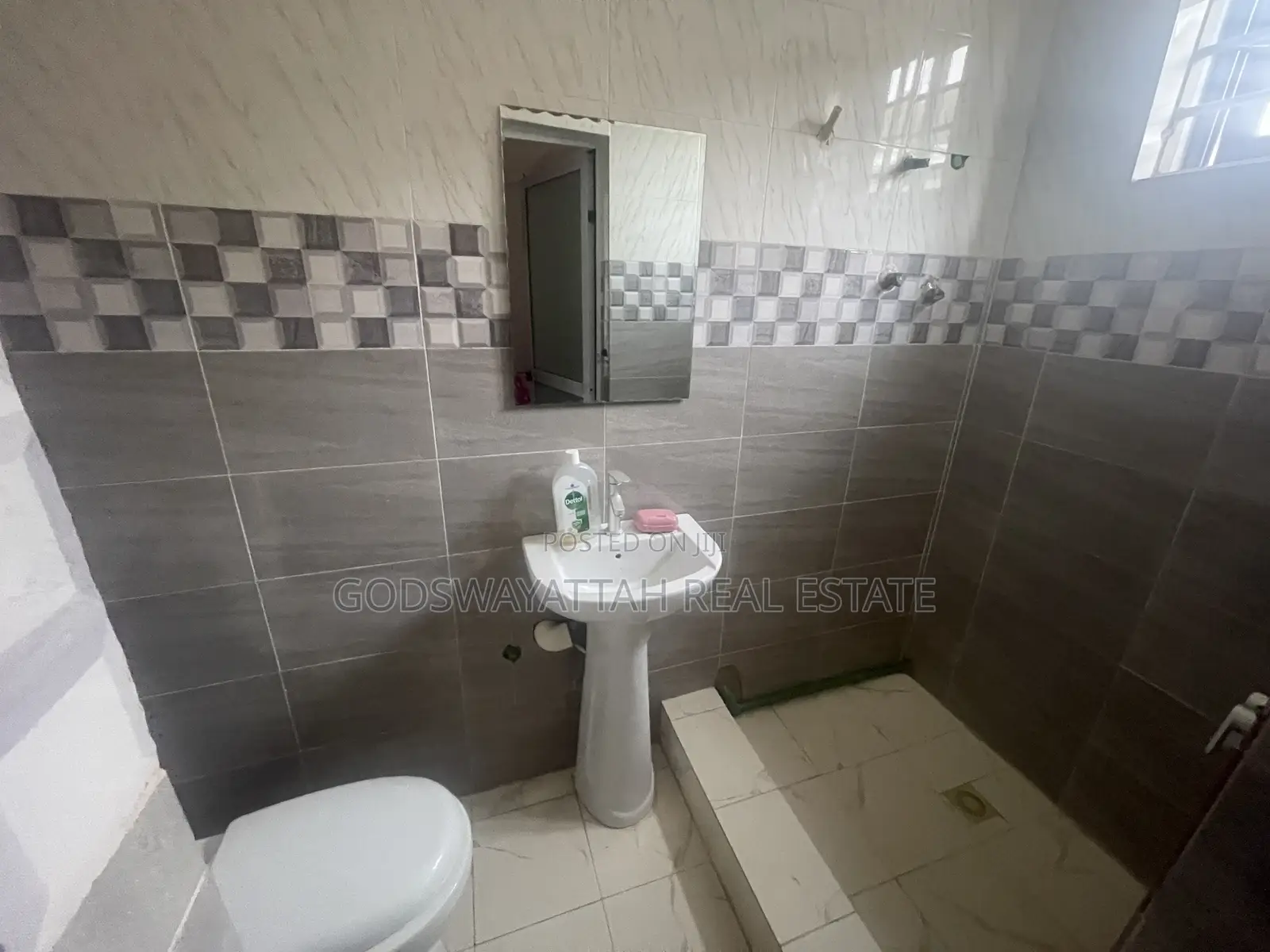 2bdrm Apartment in East Legon, Adjiriganor for rent