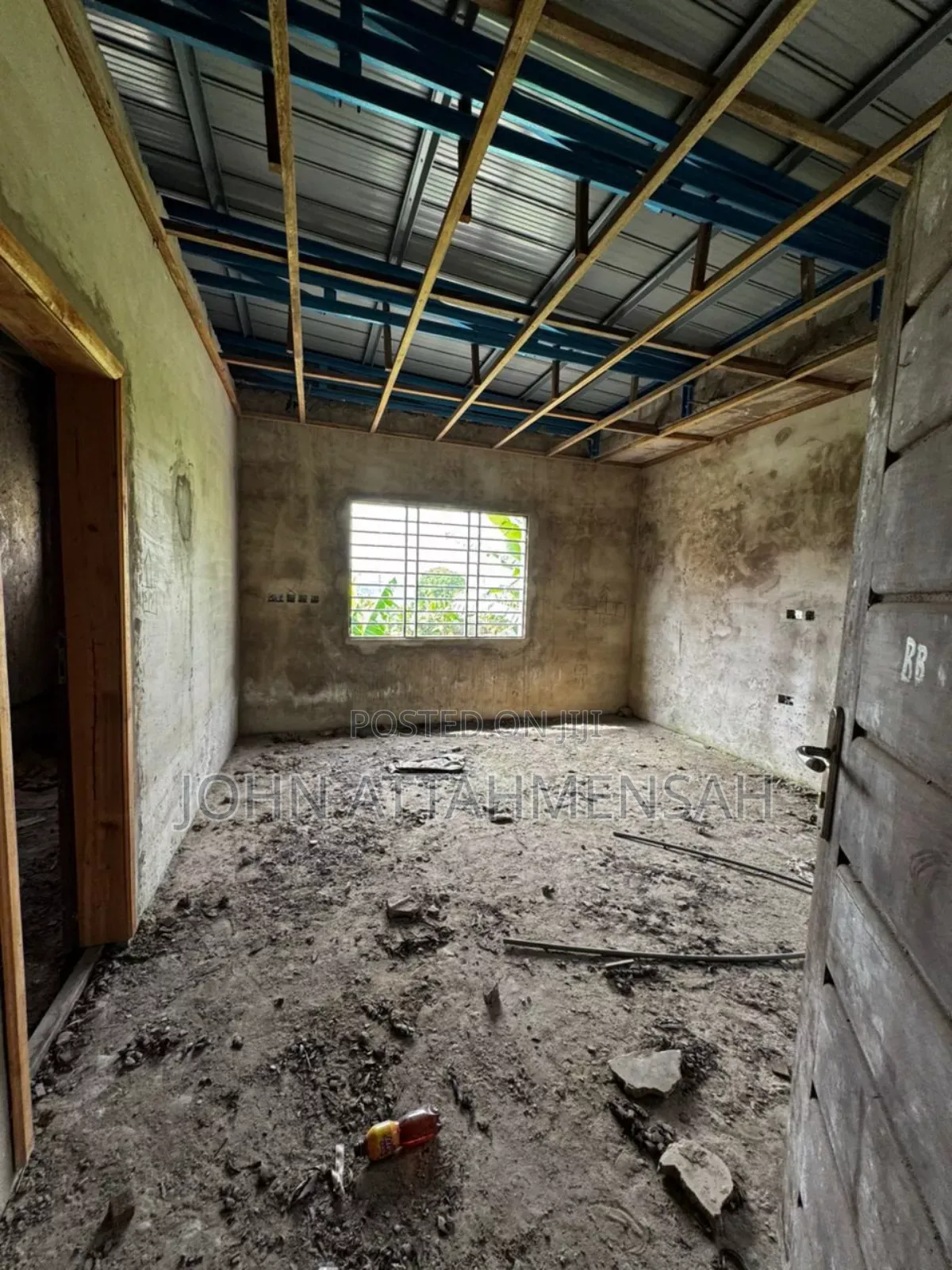 Iincomplete 4 Bedrooms at Kwabenya Brekusu