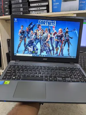 Laptop Acer Aspire E5-571 6GB Intel Core i3 HDD 500GB