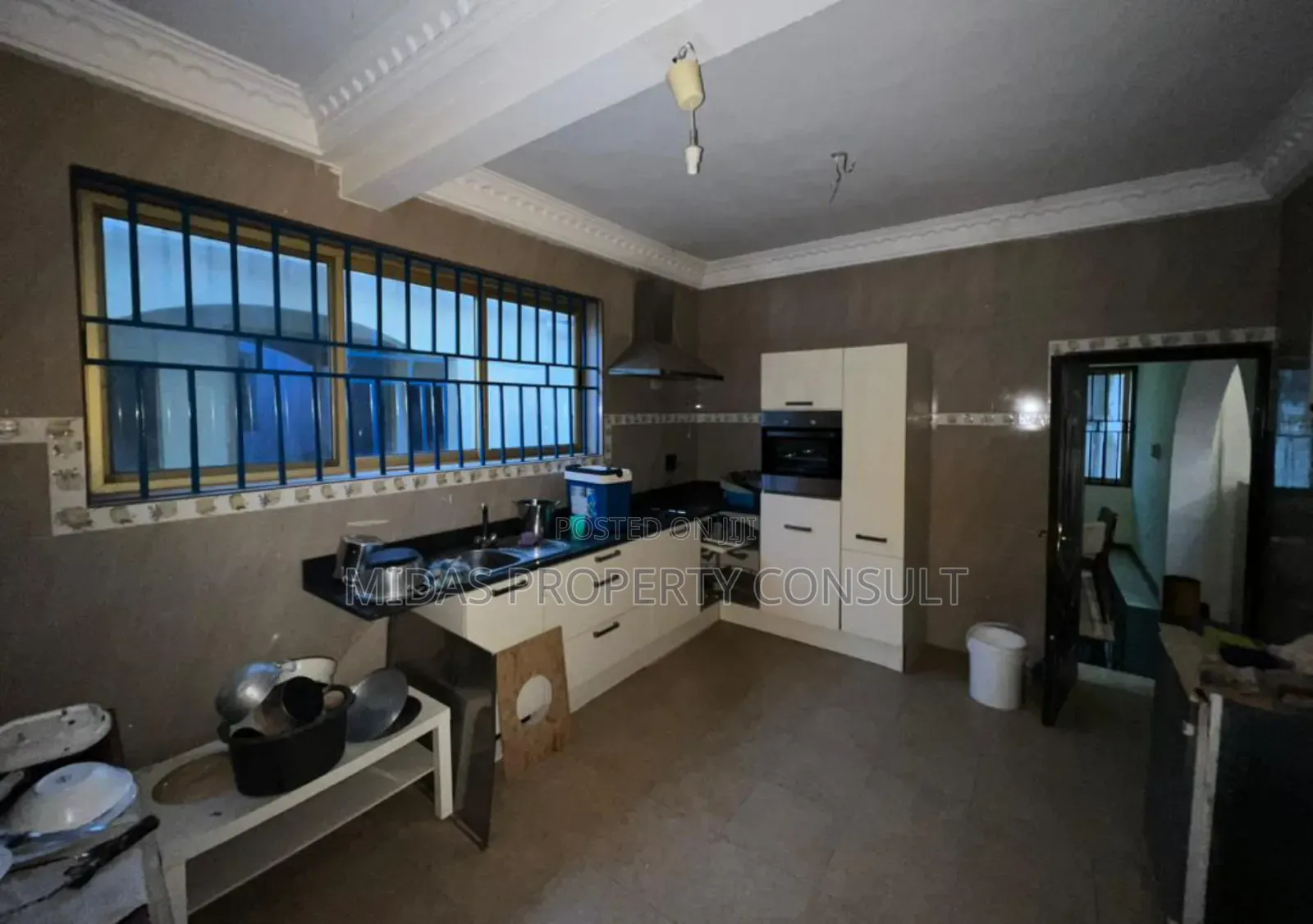 7bdrm House in Mccarthy Hills for sale