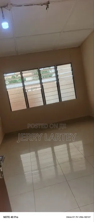1bdrm House in Dansoman Control for rent