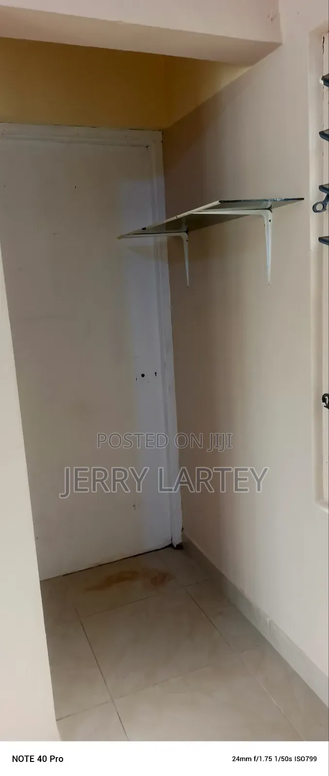 1bdrm House in Dansoman Control for rent