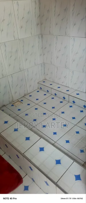 1bdrm House in Dansoman Control for rent