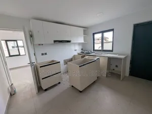3bdrm Townhouse/Terrace in Achimota for sale