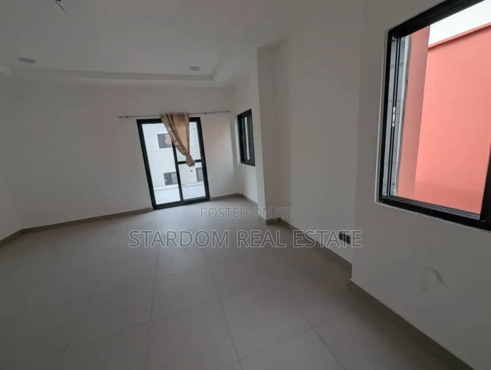 3bdrm Townhouse/Terrace in Achimota for sale