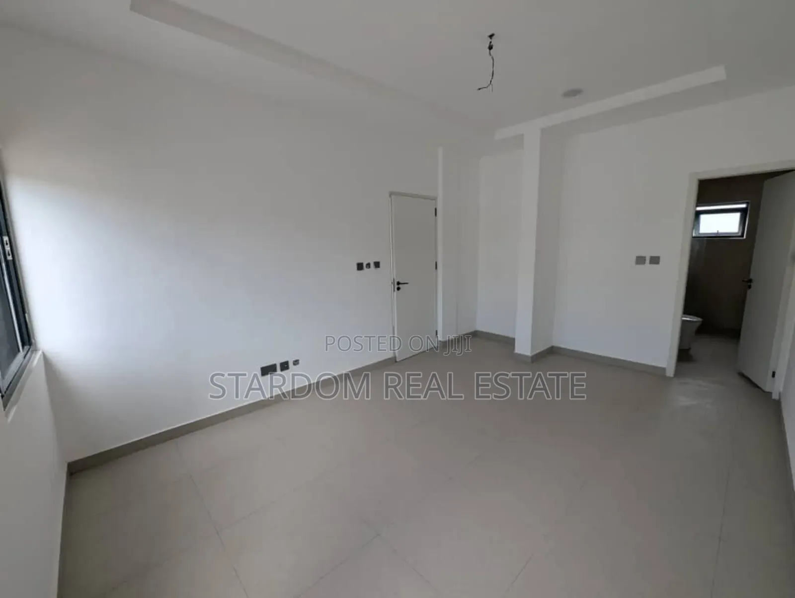 3bdrm Townhouse/Terrace in Achimota for sale