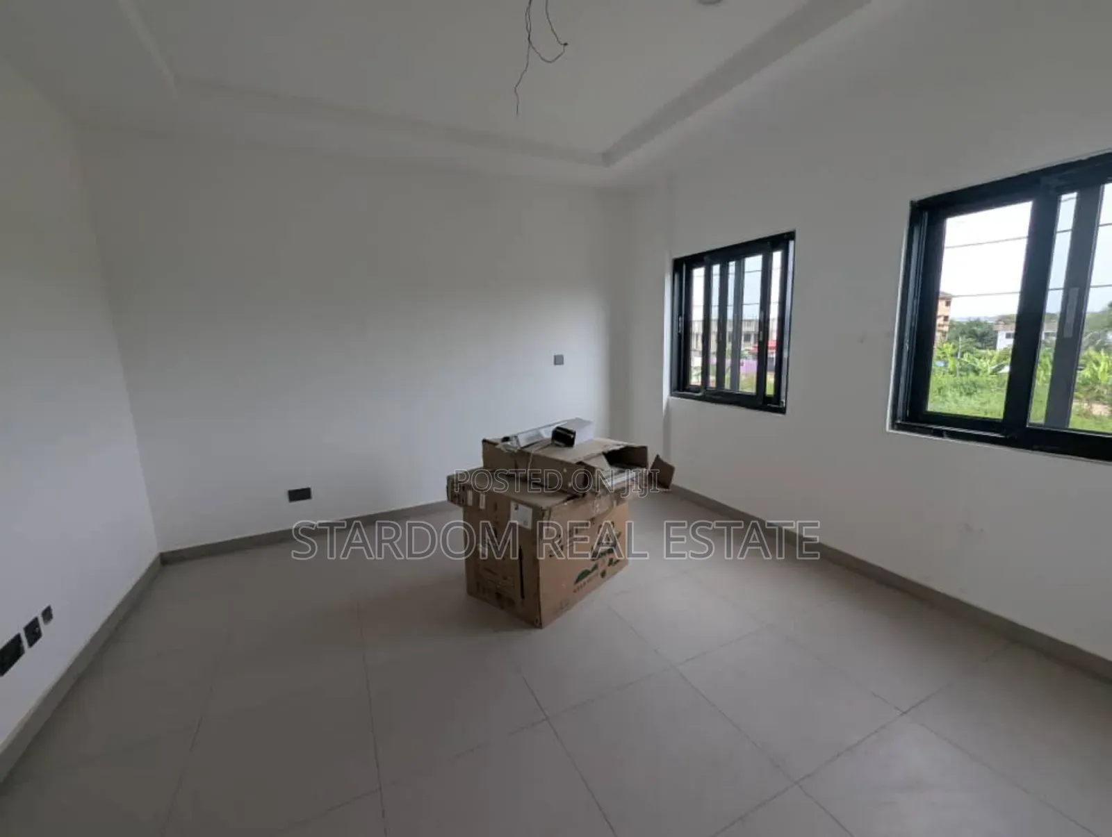 3bdrm Townhouse/Terrace in Achimota for sale