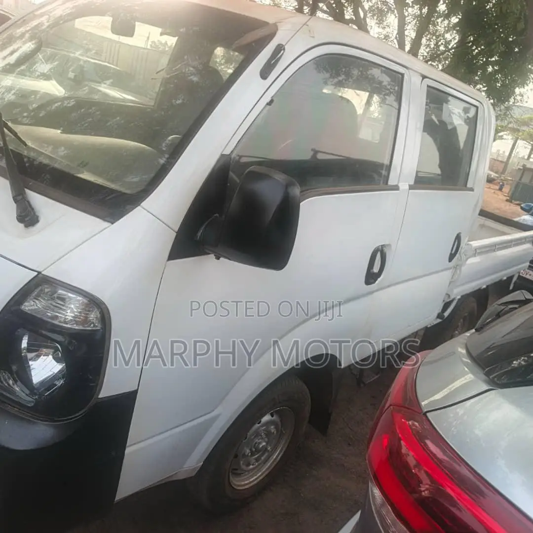 White Kia Bongo 3 Commercial Truck