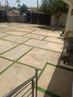 3bdrm Apartment in Kingzion Real, East Legon for rent