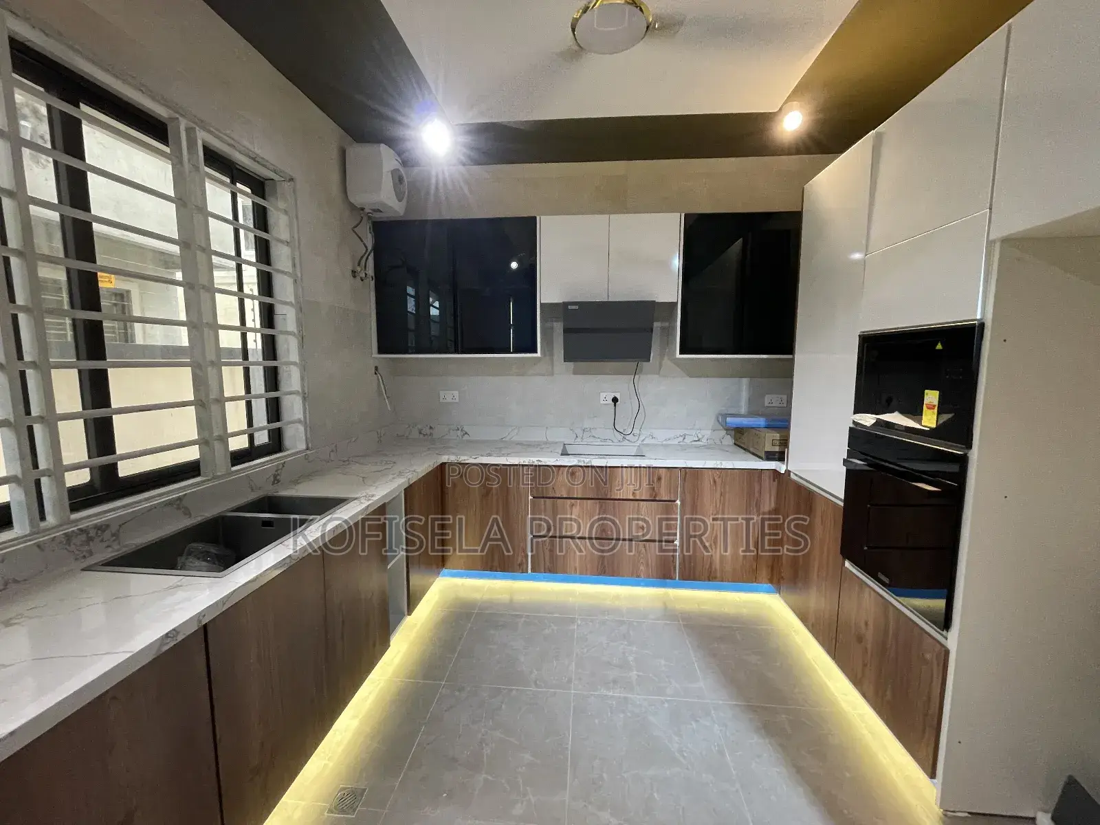 4bdrm House in Kofisela Properties, Dome for sale