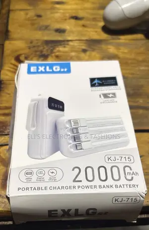 Digital Display 2000 Mah Quick Charge Power Bank