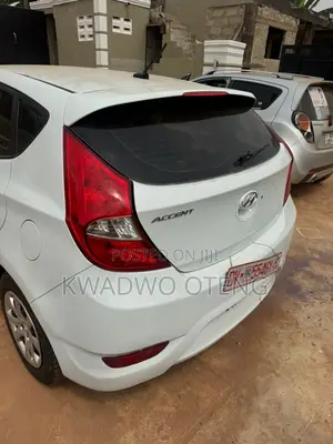 Hyundai Accent 2013 White