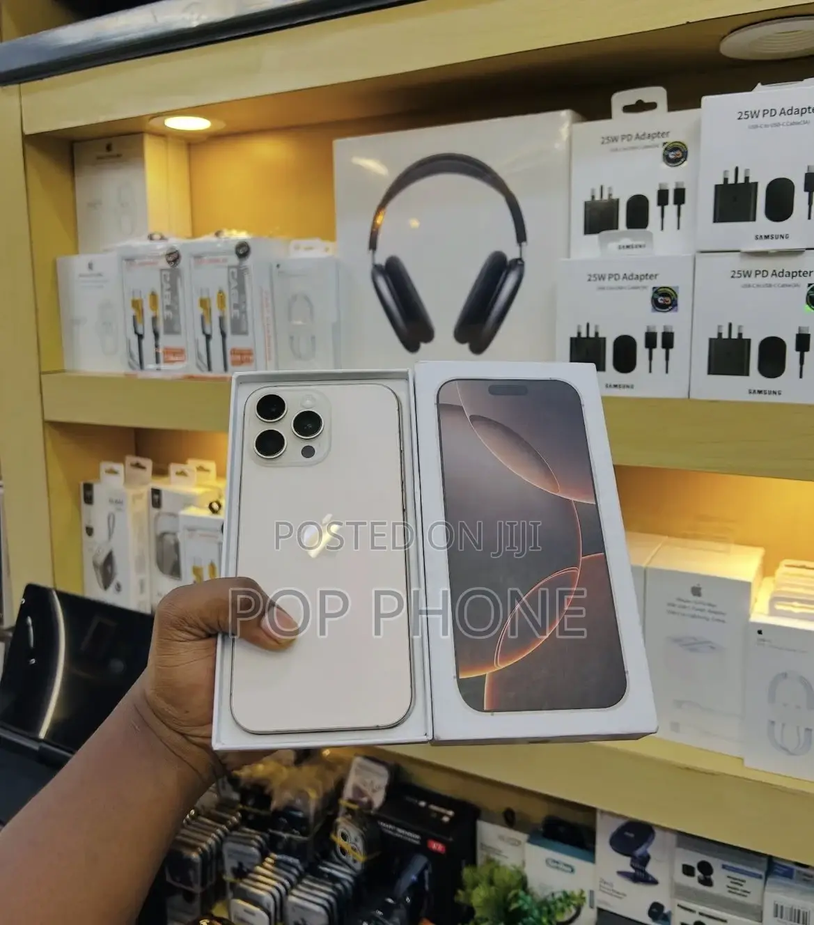 Apple iPhone 16 Pro Max 256 GB Gold