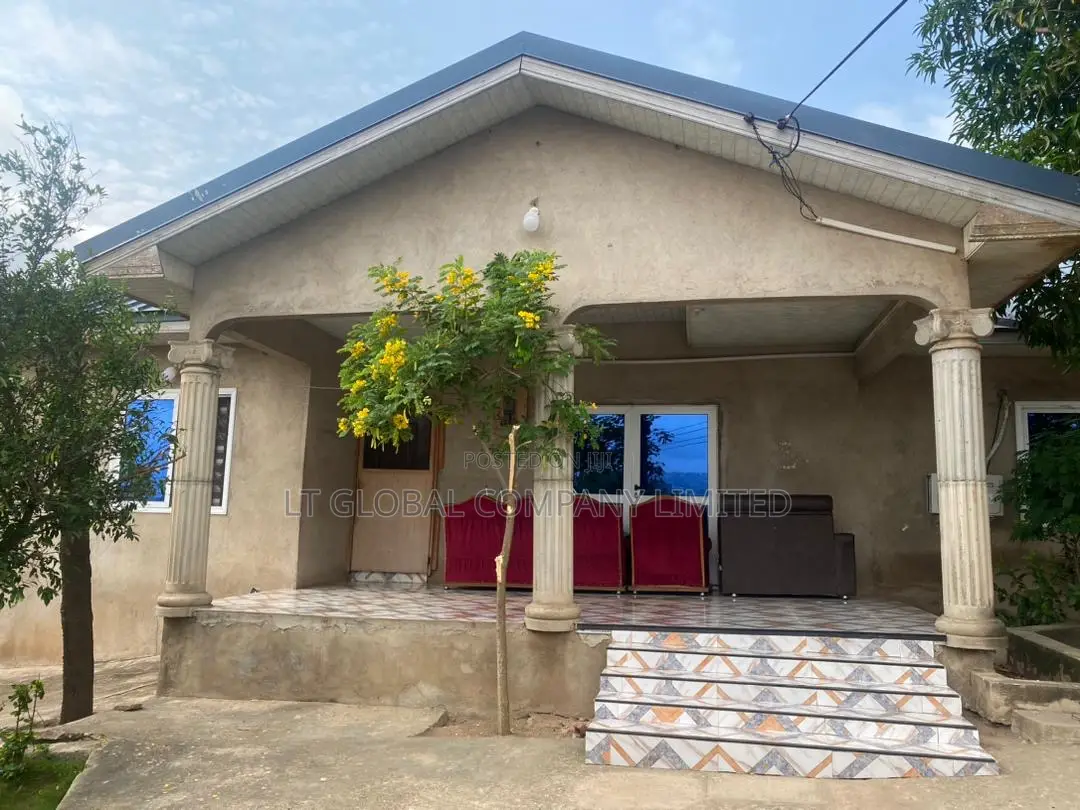 3bdrm House in Old Barrier for sale