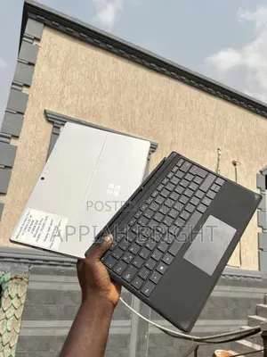 Laptop Microsoft Surface Pro 5 8GB Intel Core i5 SSD 256GB