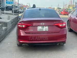 Hyundai Sonata Limited 2.0T Seban (2.0L 4cyl 6A) 2016 Red