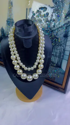 Layered Pearl Necklace