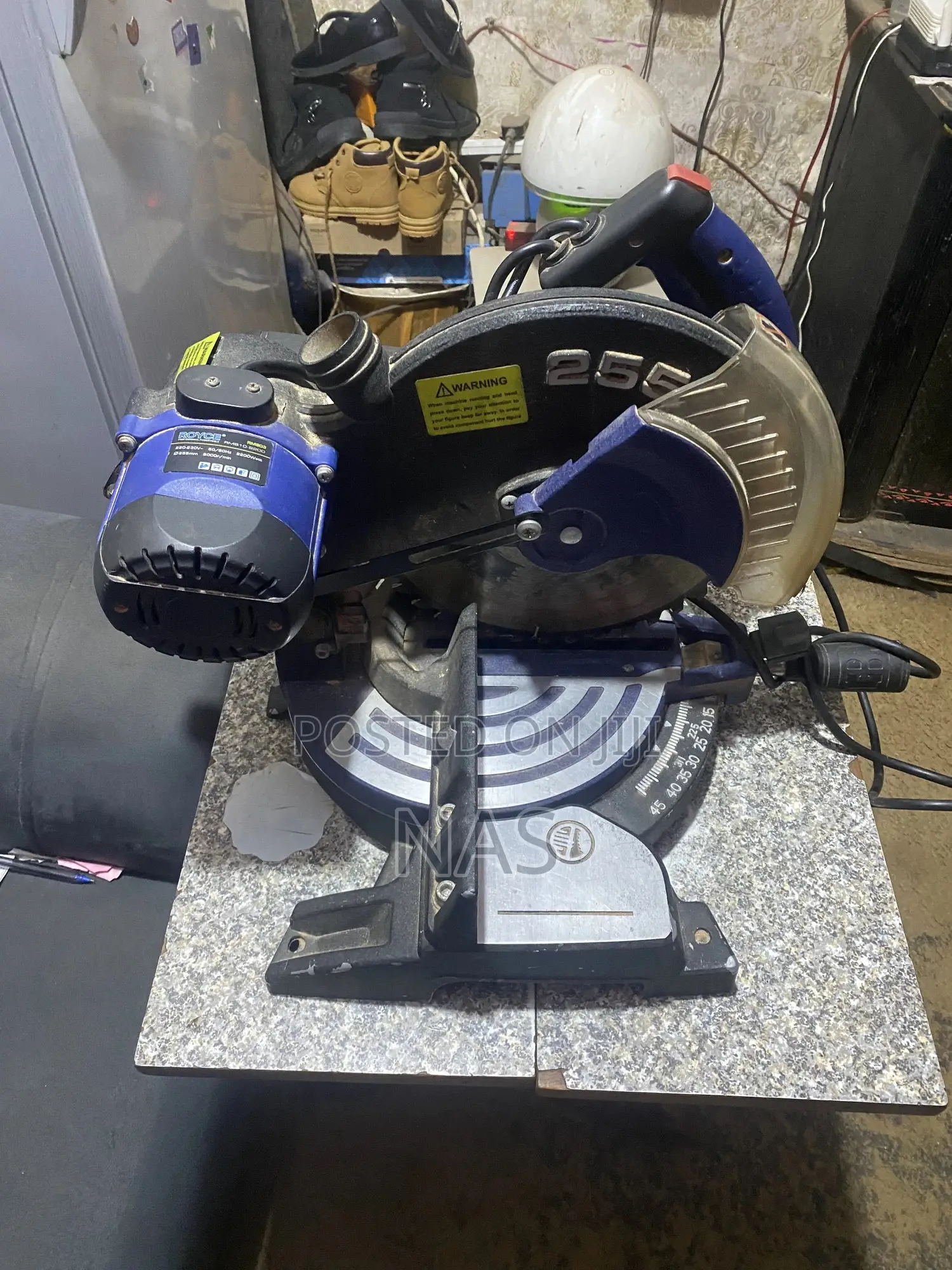 Royce Professional 2200w Mitre Multiple Saw Machine