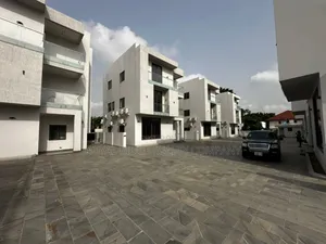 Furnished 4bdrm House in Airport Residential, Accra Metropolitan