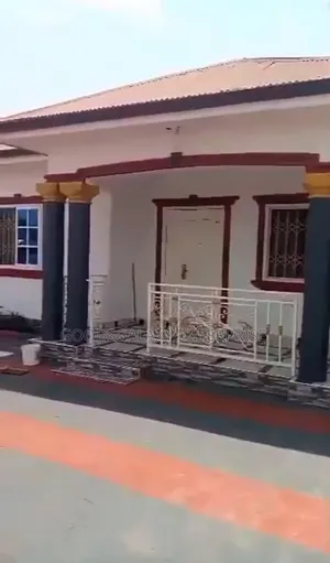 4bdrm House in Ejisu-Juaben Municipal for sale