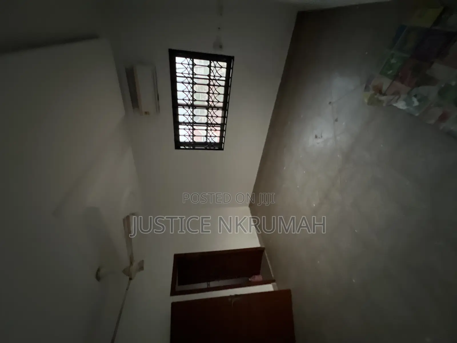 3bdrm Apartment in Mr Justice Estate, Old Barrier for rent