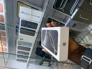 New Apple iPhone 16 Pro Max 256 GB