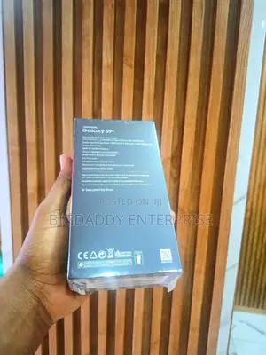 New Samsung Galaxy S9 Plus 64 GB Black