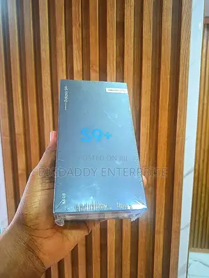 New Samsung Galaxy S9 Plus 64 GB Black