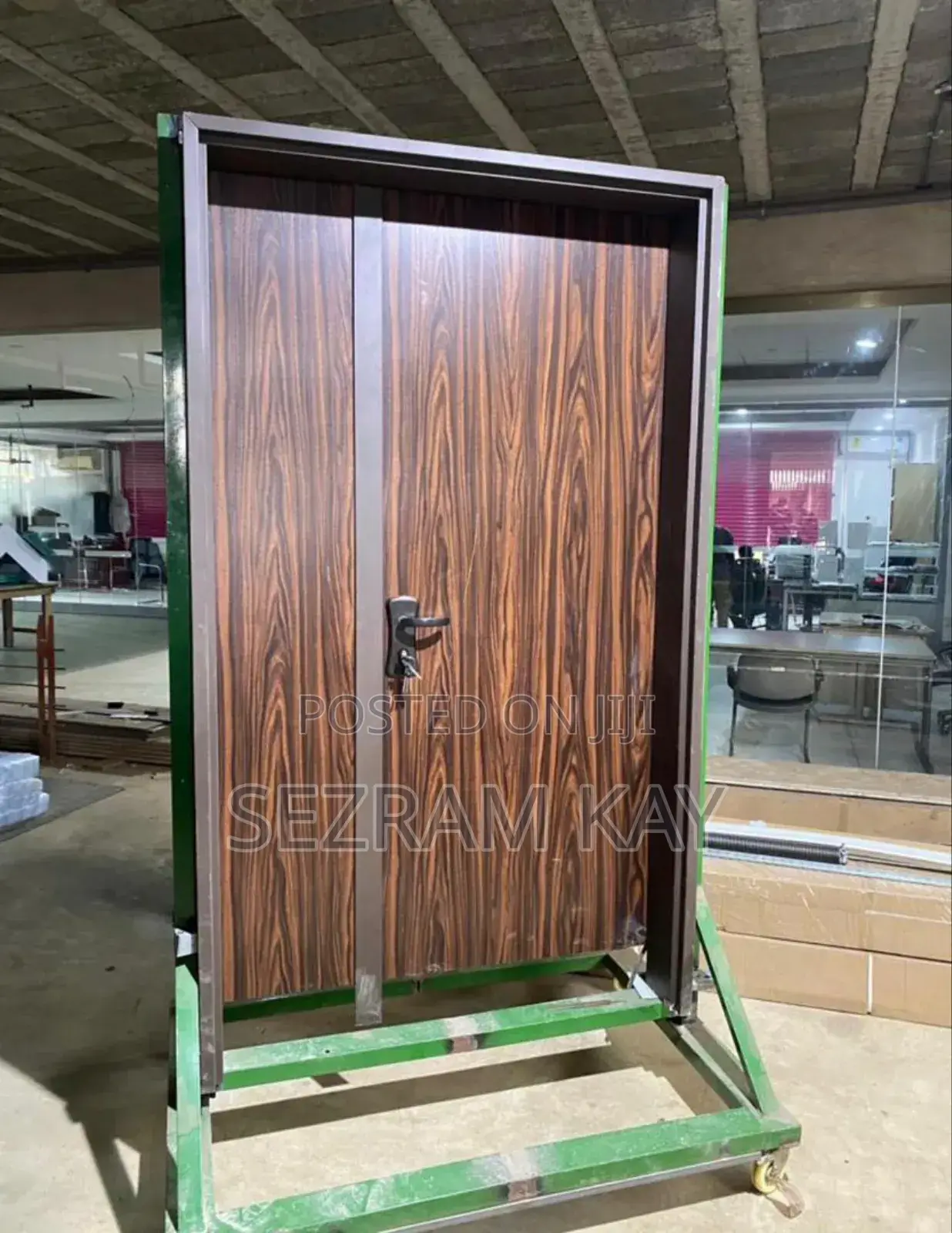 One and Half Quality Isreali Door