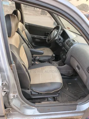 Hyundai Accent 2002 Gray