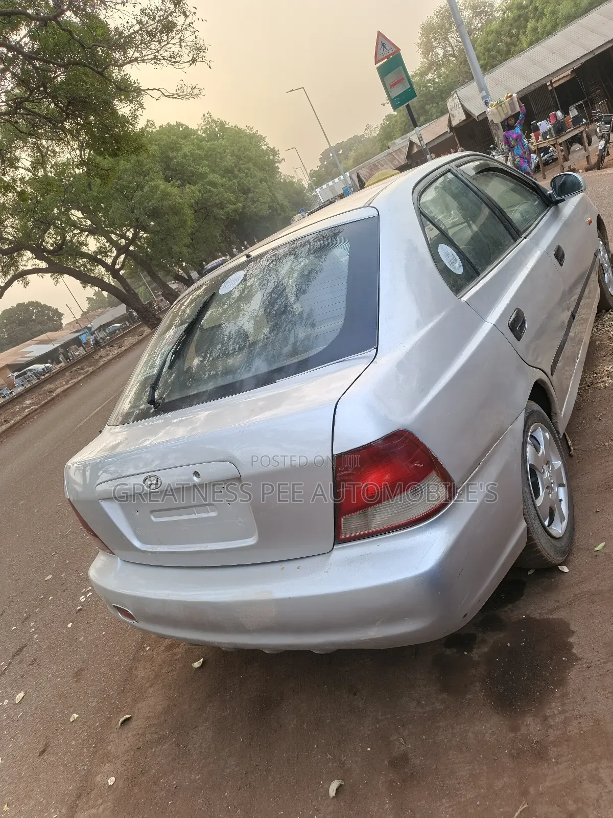 Hyundai Accent 2002 Gray